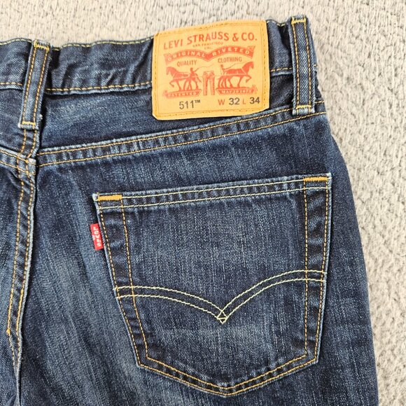 Sold Levis 511 Jeans Mens 32x34 Dark Blue Denim Slim Fit Straight Leg - Picture 14 of 16